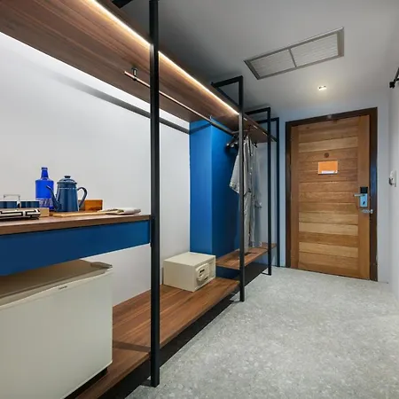 Graph Hotel
